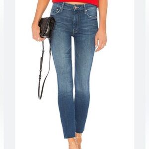 MOTHER High Waisted Looker Ankle Fray Jean in Goin For Gold